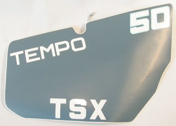 KLEBEMERKE HØYRE SIDEDEKSEL-TSX
